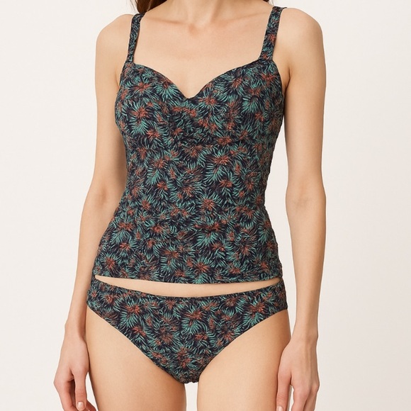 Bond Eye Two Piece Tankini Swim Top and Bottoms Size 6 - Picture 15 of 15